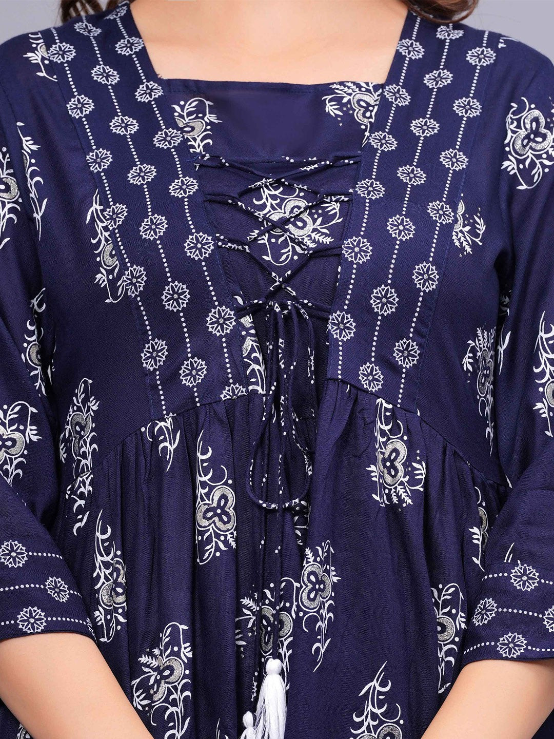 Blue cotton printed tops